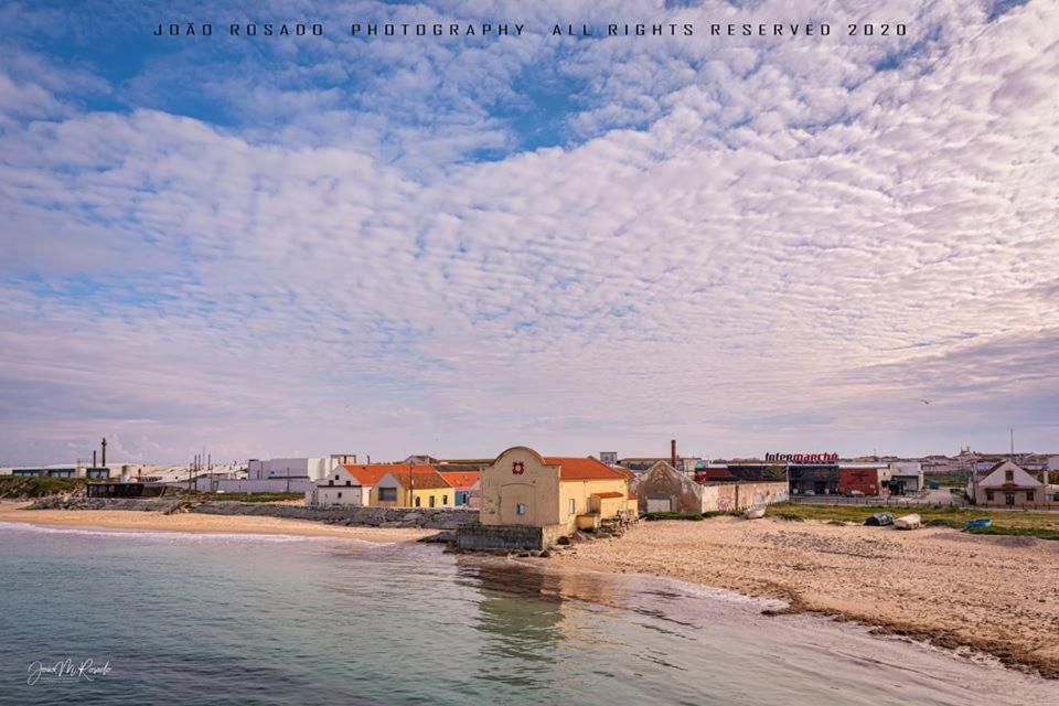 Appartamento Kerala 49, Deluxe Flat In Historic Center Peniche Esterno foto