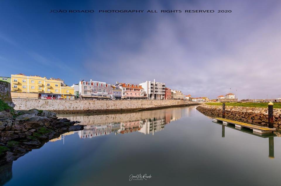 Appartamento Kerala 49, Deluxe Flat In Historic Center Peniche Esterno foto